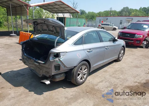 2017 Hyundai Sonata из США, поврежденный, VIN 5NPE24AF0HH545608